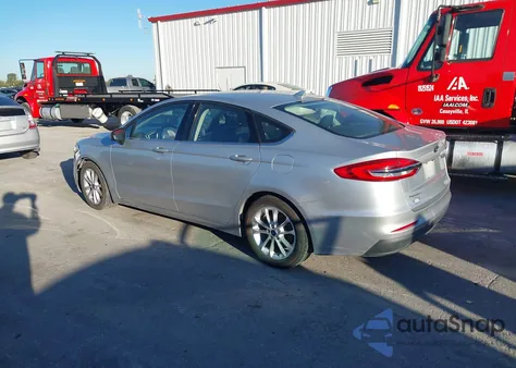 2019 Ford Fusion Se z USA, uszkodzony, nr VIN 3FA6P0HD1KR148583